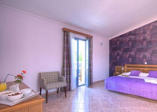 Sweety Club Solimar Emerald Rethymno Rom bilde